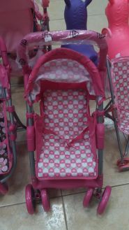 Левеня, магазин іграшок фото