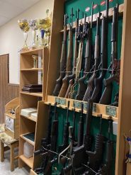 Ібіс, мережа салонів-магазинів для полювання фото