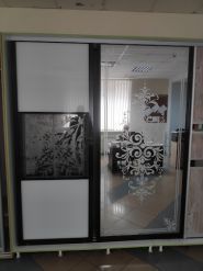 Даск стекло, магазин мебели фото