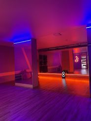 Gym & fitness, фітнес-клуб фото