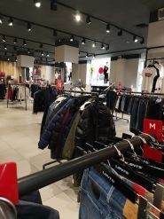 Sun Сity Plaza, торговий центр фото