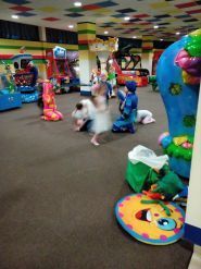 Колізей, торговий центр фото