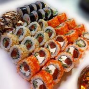 Акваріум, суші-кафе фото