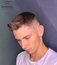 Unreal Barbershop, мужская парикмахерская фото