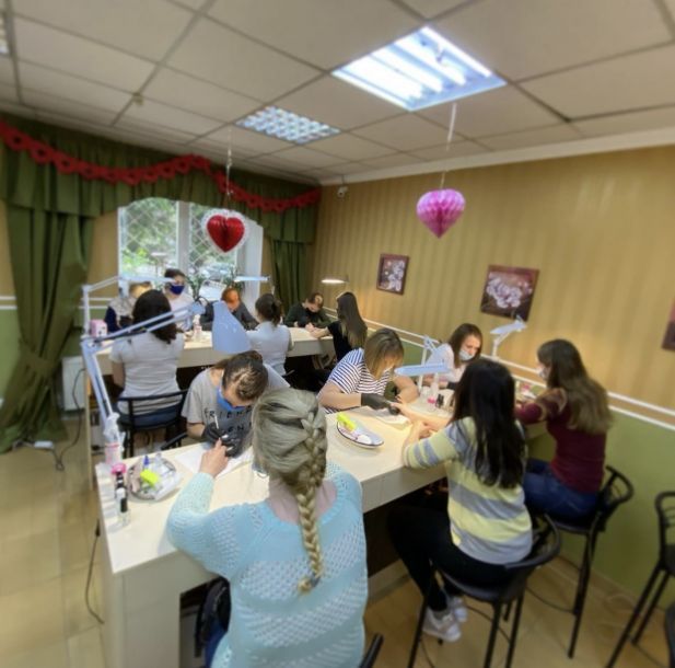 Відгуки про “LAKI Beauty Bar, школа б'юті-майстрів” - фото 1