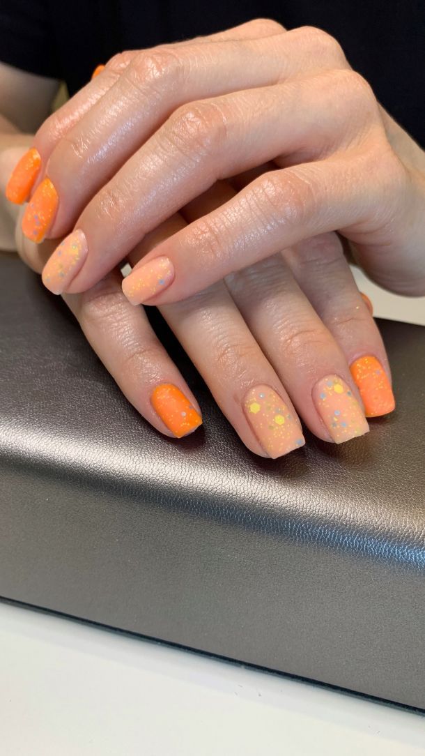 Відгуки про “Liz us nails, манікюр та педикюр” - фото 1