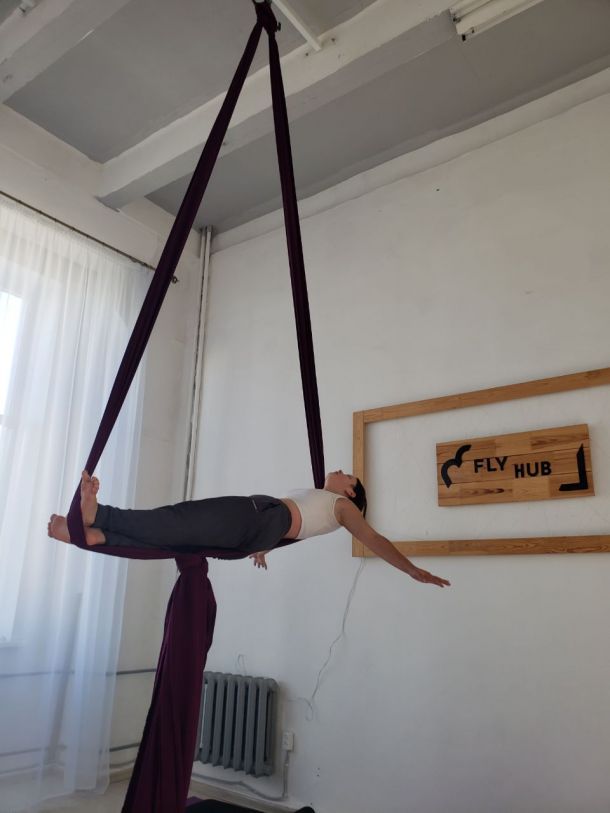 Відгуки про “Flyhub, студія повітряної гімнастики” - фото 1