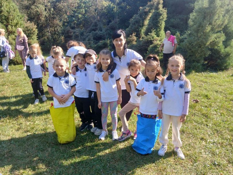 Отзывы о “Світ знань, гимназия” - фото 1