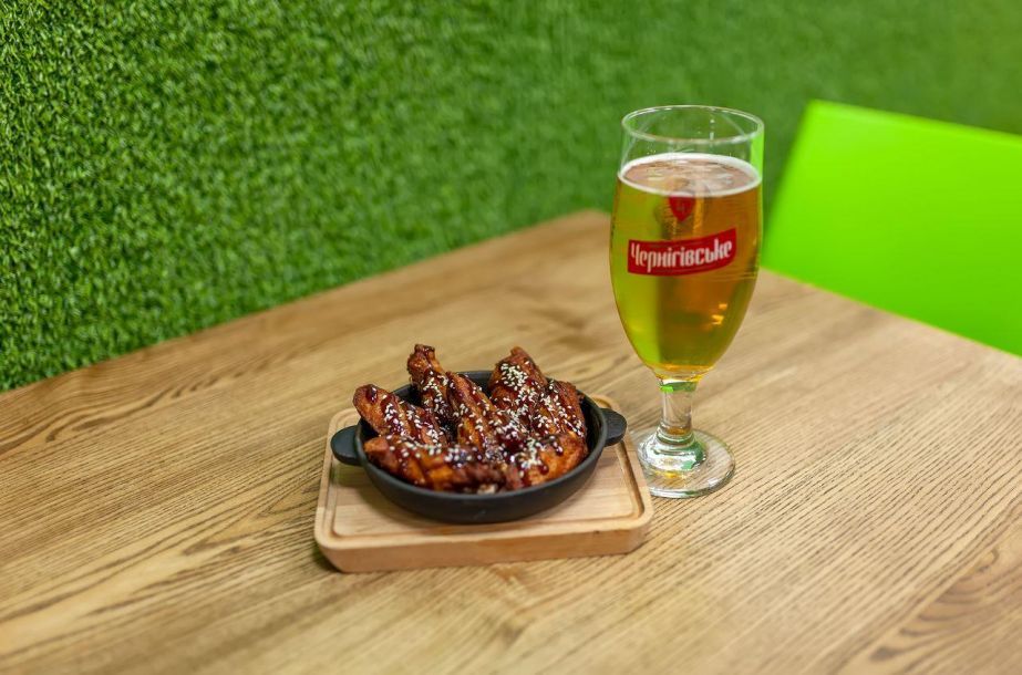 Відгуки про “Крила, мережа швидкого харчування” - фото 1