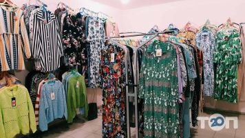 Магазини одягу та взуття Kioto Dress Shop фото