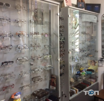 Майстерня з ремонту та виготовлення окулярів на вулиця Гарматна фото