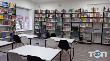 Бібліотеки Дитяча бібліотека на Ладозькій фото