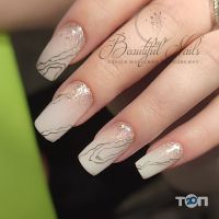 Салони краси Beautiful nail фото