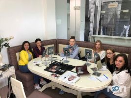відгуки про Школа макіяжу та перманенту Євгенії Кононенко фото