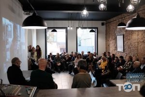 Штейнберг Чернівці фото