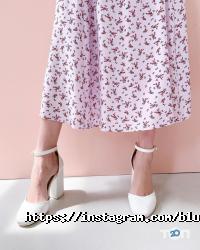 Магазини одягу та взуття Blushhh! фото