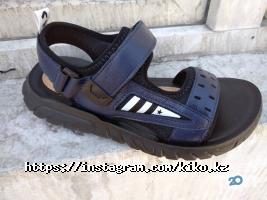 Детские магазины Бутик детской обуви и одежды фото