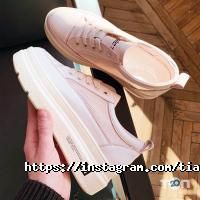 Магазини одягу та взуття Ti Amo фото