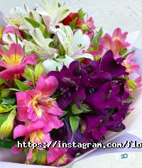 Магазини квітів Магазин квітів на Гетьманська фото