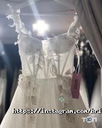 Магазины одежды и обуви BRIDE`S фото
