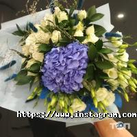 V.Flowers, салон квітів фото