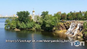 Дворянський, готель фото
