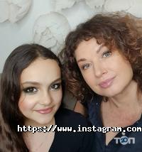 Make Up Grade, студія і школа візажу фото