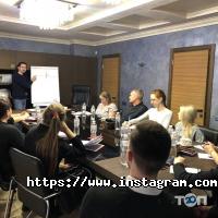 Avalon, юридичні та нотаріальні послуги фото