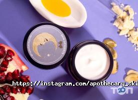 Магазини косметики та парфюмерії Apothecary фото