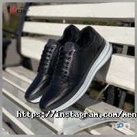 Магазины одежды и обуви Men`s shoes фото