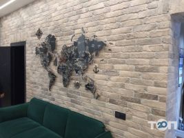 відгуки про Brick Wall фото