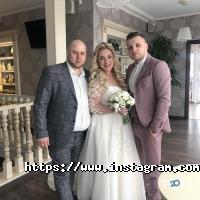 Ведучий Андрій Ткачев фото