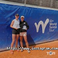 Lawn Tennis Club відгуки фото