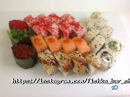 Fishka bar, магазин з продажу суші фото