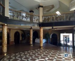 Астория Черновцы фото