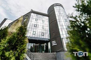 Вищі навчальні заклади Київська школа економіки фото