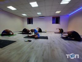Kriss Kross Dance Studio, школа танців фото