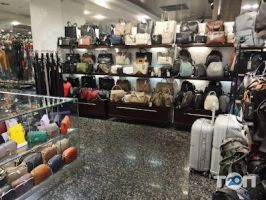 Магазини одягу та взуття Vivat Accessories фото