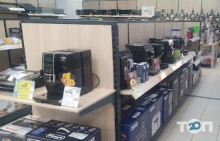 Магазини побутової техніки Фокстрот фото