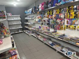 Современная канцелярия, магазин канцтоваров фото