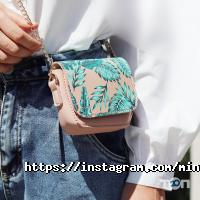 Miniso, мережа магазинів фото