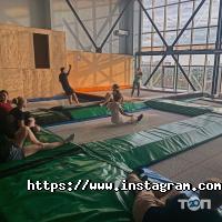 відгуки про Jumping hall фото