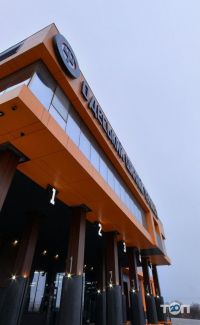 Одеський Шинний Термінал, шиномонтаж фото