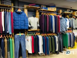 Магазини одягу та взуття Trend фото