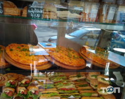 Доставка піци, суші та обідів Mammaitalia Pizza фото