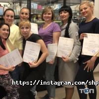 Барбершопи та перукарні Шпилька фото