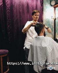 Fitz barbershop, чоловіча провулок укарня фото