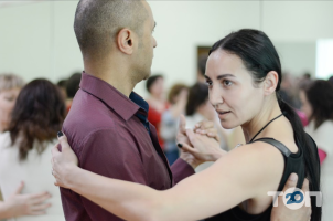 Школи танців Life Tango фото
