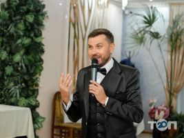 Ведучий Дзига Олександр Ведучий Дзига Олександр фото