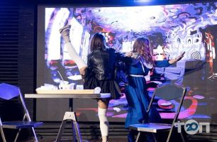 Квадрат Дніпро фото